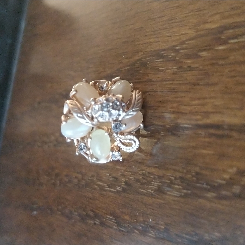 Ring - Picture 9 of 11